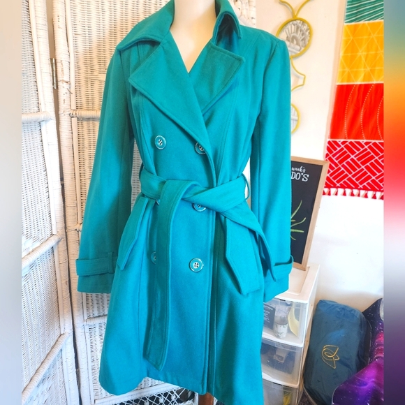 New York & Company Jackets & Blazers - NEW YORK & COMPANY Half Trench
